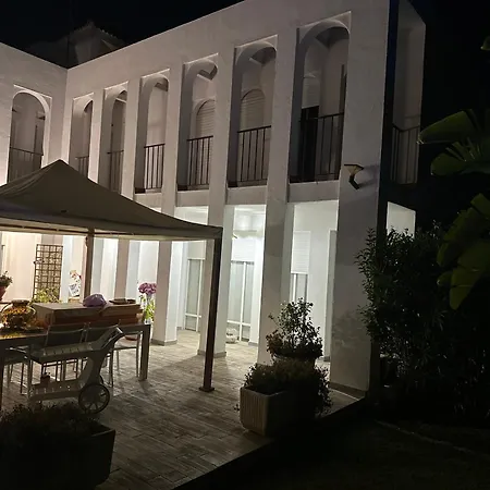 Joelle Villa
